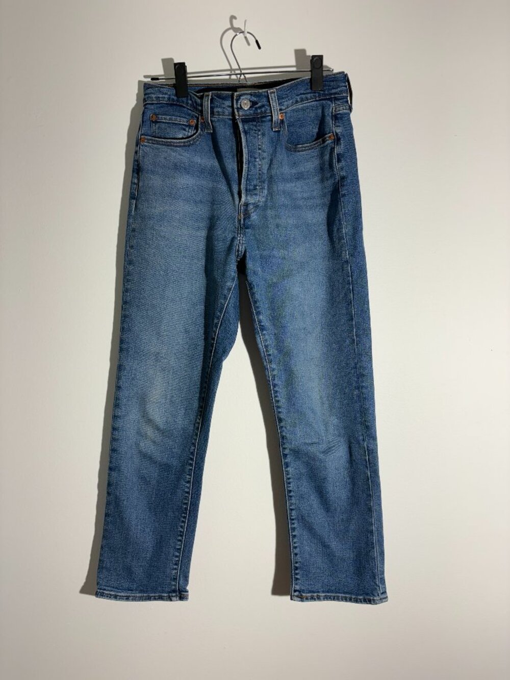 Levi's Wedgie Straight Jeans High Rise Button Fly Medium Wash Denim 30